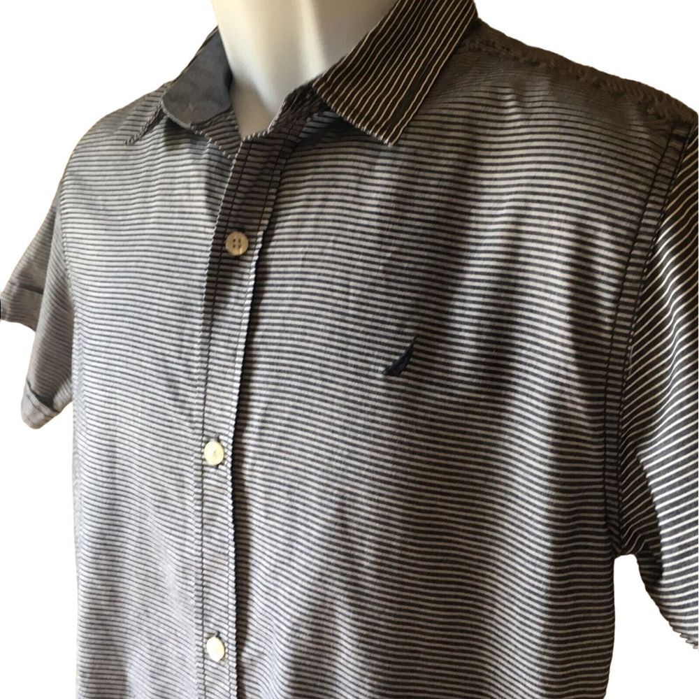 Nautica Button up Boys Shirt‎ Short Sleeve Strips Boy's Size XL